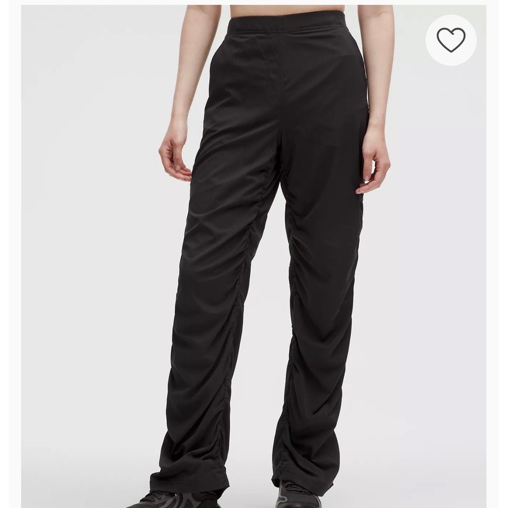 Lululemon Ruched Track Pants Black dance studio slim fit high rise flare XXS